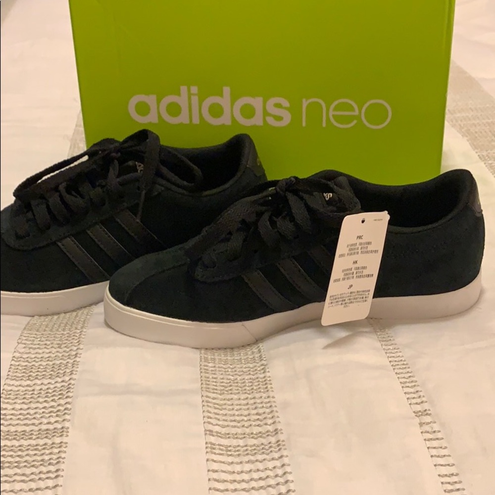 NWT ADIDAS